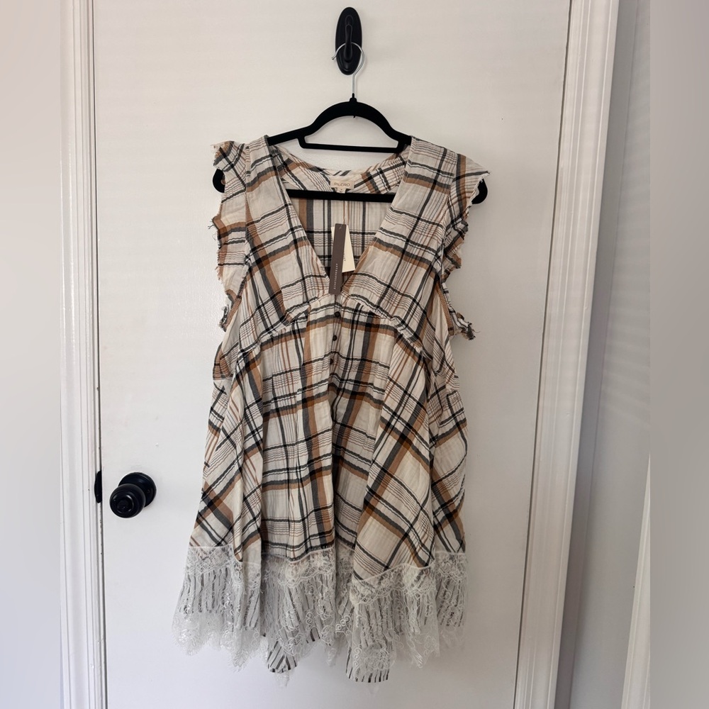 Plaid dress for fall from anthropology. Never worn.